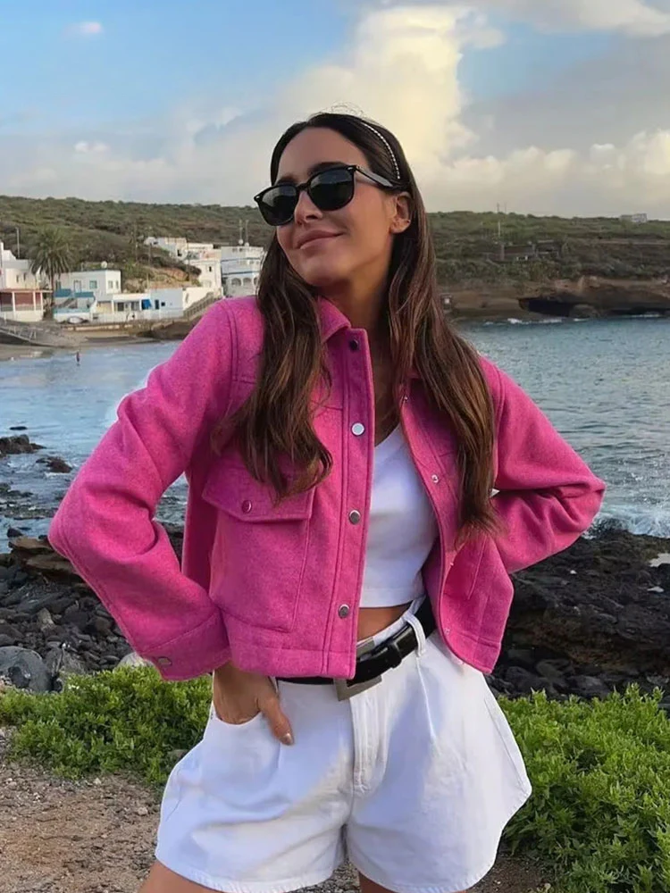 Noa Cropped Lightweight Utility Jacket – Casual Spring Shacket with Front Pockets in Beige, Pink, Green, Khaki & Black - Image 9